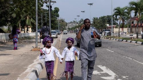 D/Welt: Solidarit&auml;t mit verfolgten Christen in Nigeria und weltweit  