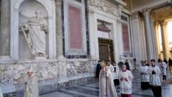 Zatvorenie Svätej brány v Bazilike sv. Pavla za hradbami