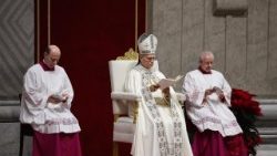 Il Papa nella Basilica di San Pietro per il 'Te Deum' di fine anno