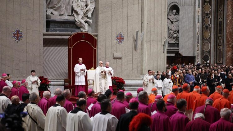 Un moment de la c&eacute;l&eacute;bration des premi&egrave;res v&ecirc;pres de la Solennit&eacute; de Sainte Marie M&egrave;re de Dieu, pr&eacute;sid&eacute;es par le Pape L&eacute;on XIV