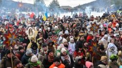 Festival do Presépio de Natal na vila de Mshanets, na região de Lviv