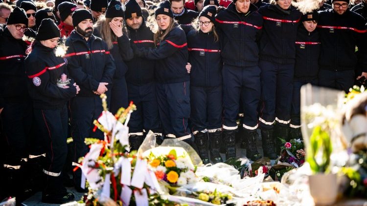 Mourners commemorate victims of New Year's Day fire at Swiss ski resort