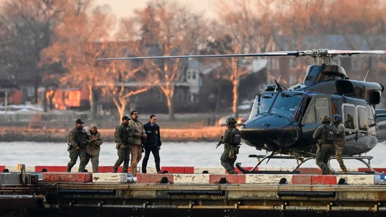 Venezuelan President Maduro, wife Celia Flores transferred to New York courthouse for arraignment