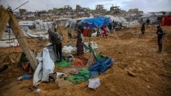 காசாவில் மக்களின் நிலை 