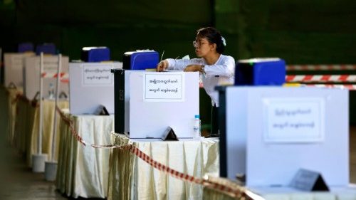 Myanmar: Umstrittene Wahl beendet 