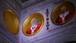 Мазаічны партрэт Льва XIV