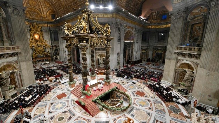 Il Papa in basilica per la 30esima Giornata mondiale della vita consacrata