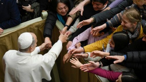 Il Papa: la preghiera cambia la storia, un'era libera dalle guerre non &egrave; irraggiungibile