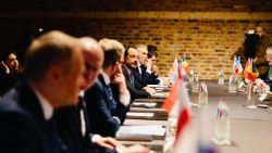 I leader dei 27 paesi membri al vertice informale Ue di Alden-Biesen