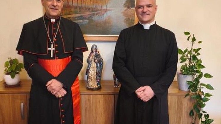 ಫಾದರ್ ಡೇವಿಡ್ ಪಗ್ಲಿಯಾರಾನಿ ರವರೊಂದಿಗೆ ಕಾರ್ಡಿನಲ್ ಫೆರ್ನಾಂಡಿಸ್