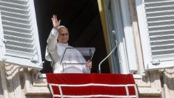 Pope Leo XIV� Angelus prayer in Vatican