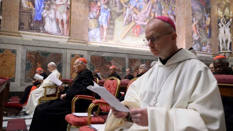 चालीसा आध्यात्मिक साधना में धर्माध्यक्ष वार्डेन