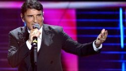 Sal Da Vinci, vincitore di Sanremo 2026 con la canzone "Per sempre sì"