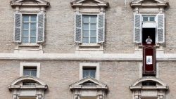 Vasárnapi Úrangyala ima az Apostoli Palotából 