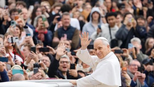   Papst: Kirche ist Aufruf und Zeichen f&uuml;r Menschheit im Krieg