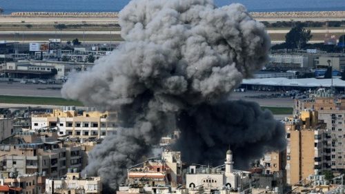 Libanon: Angriffe verursachen Fl&uuml;chtlingswelle 