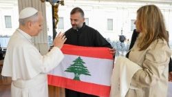 ++ Il Papa, pace in Iran e in Medio Oriente, bimbi vittime innocenti ++