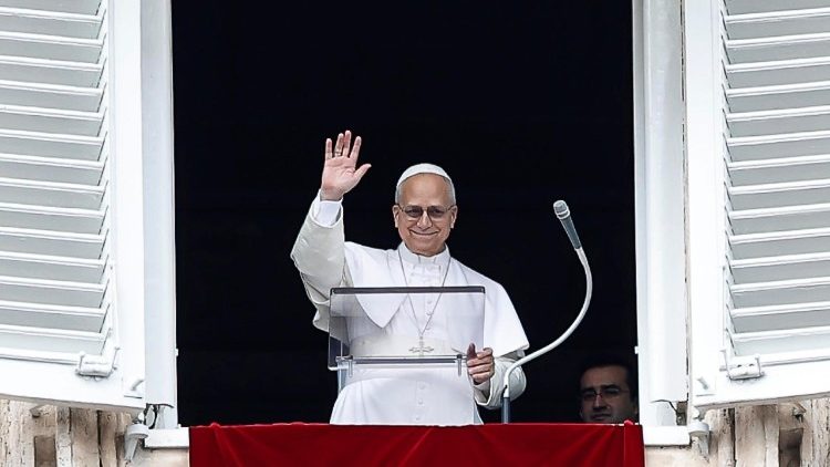 Påve Leo XIV under Angelus 