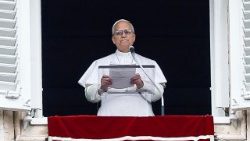 Леў XIV падчас марыйнай малітвы