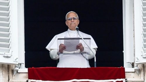 Леў XIV падчас марыйнай малітвы