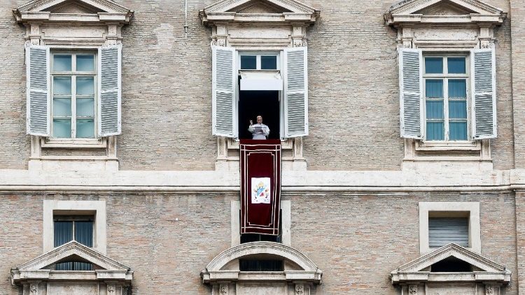 Il Papa 'Medio Oriente e Libano, ai responsabili dico, cessate il fuoco!'