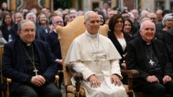 ஃபோகோலரே இயக்கத்தினருடன் திருத்தந்தை 