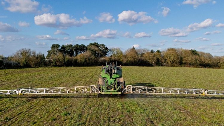 Il 43 per cento del commercio mondiale di urea è a rischio a causa del conflitto in Medio Oriente