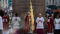 ರೋಮ್‌ನಲ್ಲಿ ಗರಿಗಳ ಭಾನುವಾರದ ಆಚರಣೆಯ ಸಂದರ್ಭದಲ್ಲಿ ಪೋಪ್ ಲಿಯೋರವರು