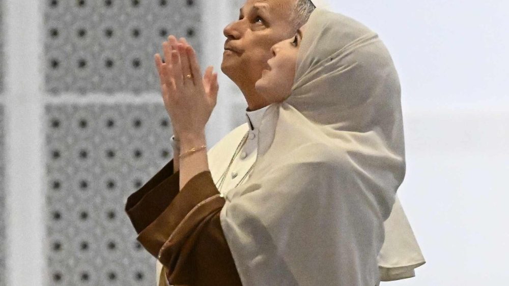 Il Papa in Moschea, 'l'Altissimo preservi l'intera famiglia umana'
