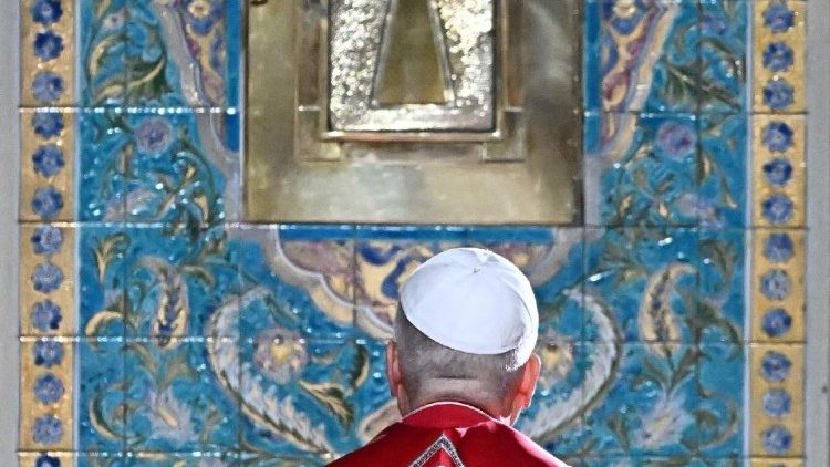 अल्जीरियाई समुदाय में पोप लियो 14वें