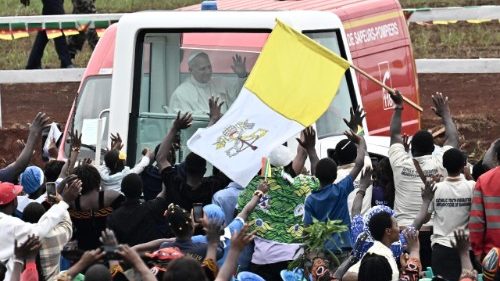Ramolo, vescovo in Ciad: ogni visita del Papa in Africa fa bene alla Chiesa universale