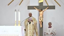 Il Papa, deploro l'intensificazione degli attacchi in Ucraina