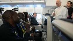 Il Papa, 'possibile in futuro un cardinale dall'Angola'