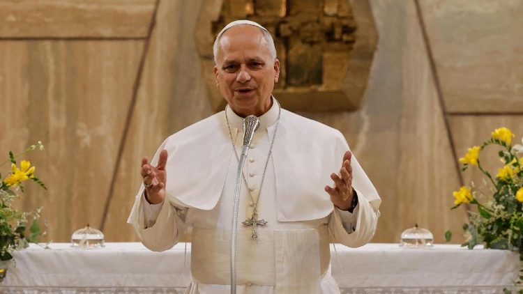 Il Papa alla Sapienza, 'chi studia e ricerca alla fine trova Dio'