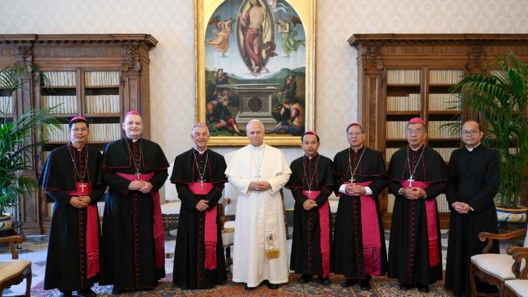 Em 29 de maio, o Papa Leão XIII recebeu em audiência os bispos das Conferências Episcopais do Laos e do Camboja, em sua visita 'ad limina'