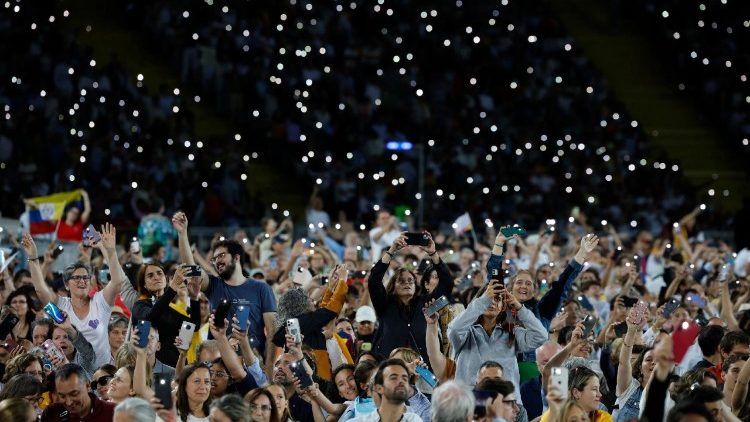 Grande veill&eacute;e au  stade olympique  de Barcelone &laquo;Llu&iacute;s Companys&raquo;.