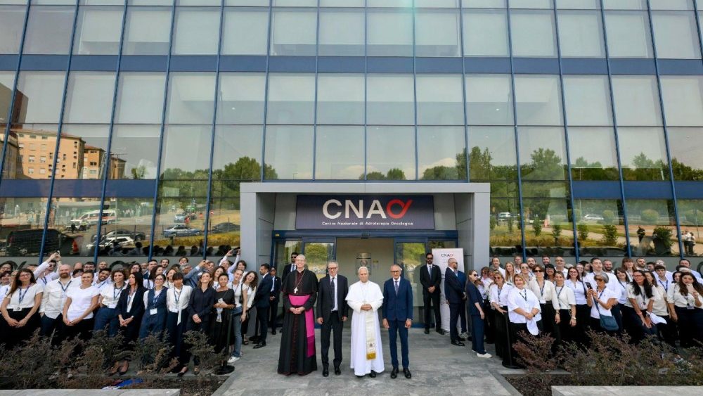 Pope Leo XIV makes pastoral trip to Pavia 