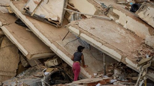 Il Papa: prego per le vittime del terremoto in Venezuela, incoraggio i soccorritori