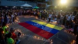 Venezolaner halten Mahnwachen ab, um den Opfern der Erdbeben zu gedenken