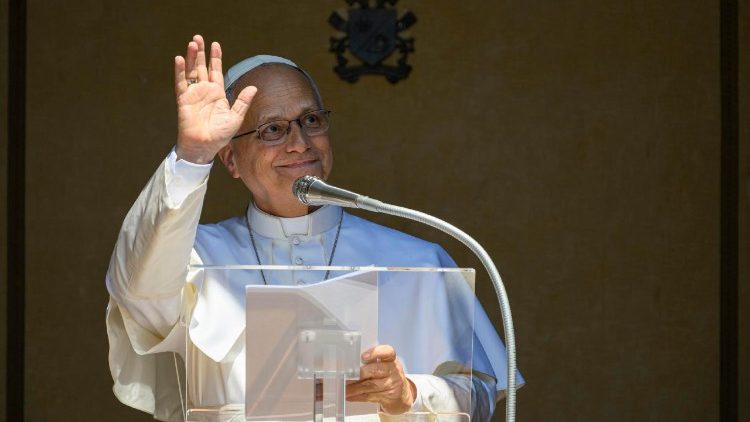 Il Papa, 'tornano venti di guerra, non spengano la speranza'