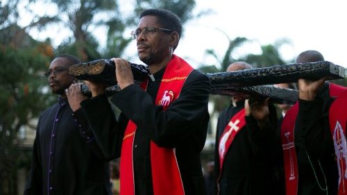 Südafrika: Katholischer Priester in Bischofskirche erschossen