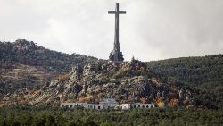 Thánh Giá cao nhất thế giới ở Tây Ban Nha