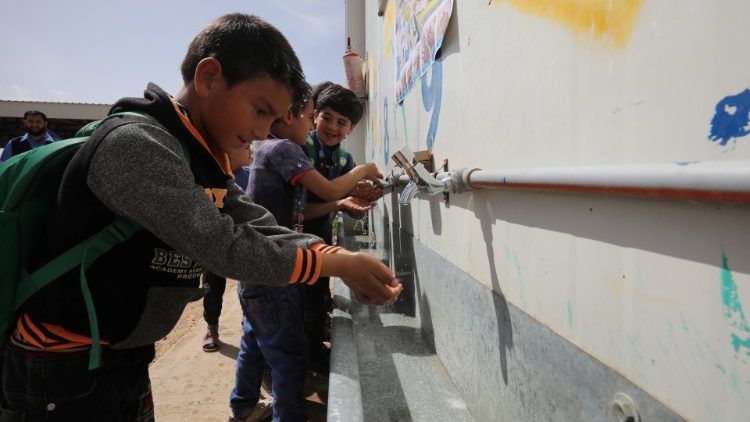 منظمة أوكسفام تقول إن مساعدات البلدان المانحة ليست كافية للتجاوب مع الأزمة الإنسانية في سورية