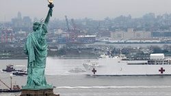 Die Freiheitsstatue vor New York