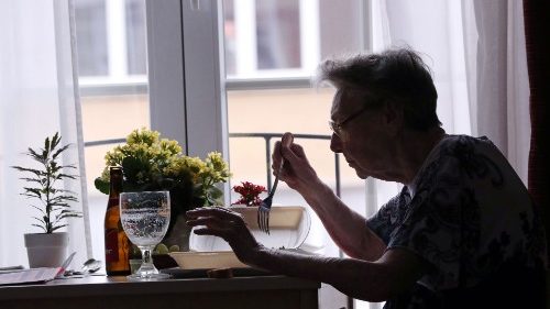 D: Caritas bef&uuml;rwortet eingerichtete Rentenkommission