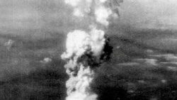 Explosión de "Little Boy", la bomba atómica lanzada por Estados Unidos sobre Hiroshima el 6 de agosto de 1945.
