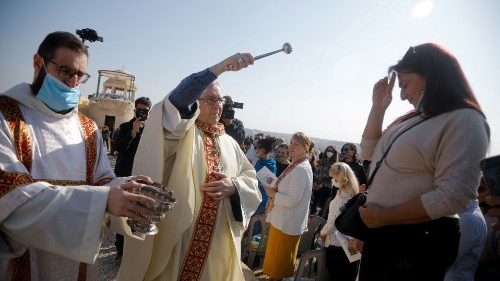 Schweizer Bischof warnt vor &uuml;bergriffiger Glaubensvermittlung