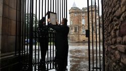 Der Holyrood-Palast in Edinburgh (Archivbild)