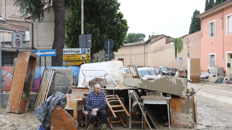 Aufräumarbeiten in Faenza