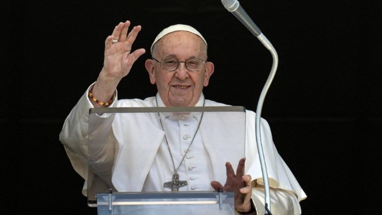 Papst Franziskus nimmt 21 verdiente Kirchenmänner ins Kardinalskollegium auf